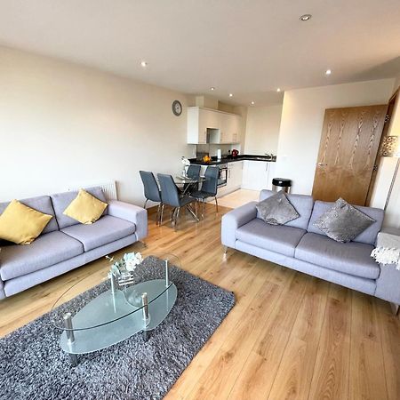 Blue Sky Apartments@Guildford Town Centre Ngoại thất bức ảnh